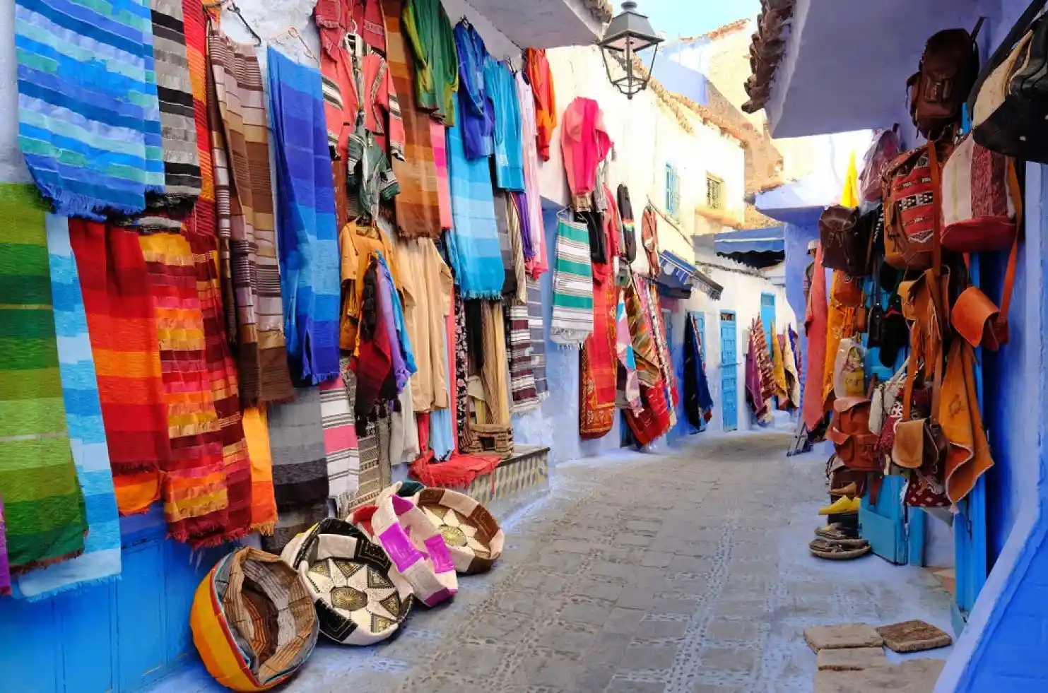 Handmade-souks-in-Morocco-for-a-week.webp